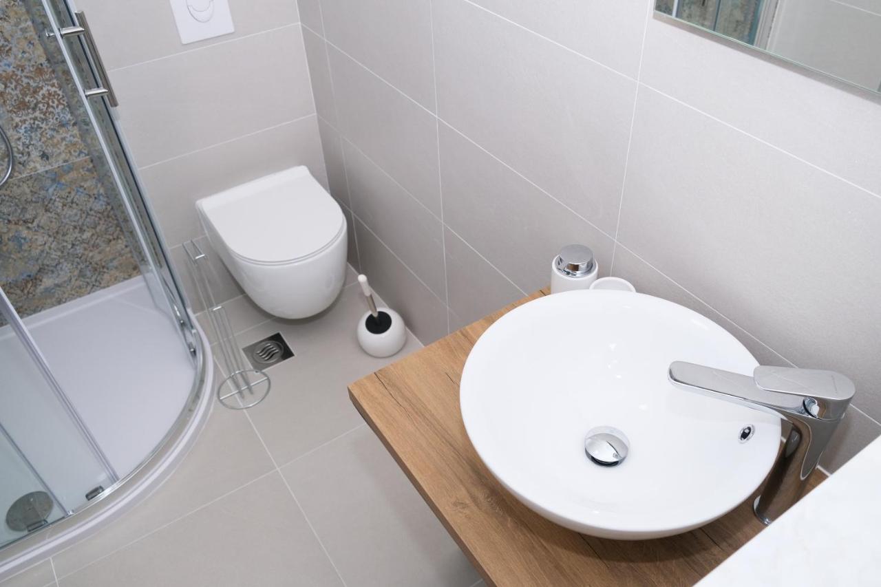 Apartman Leona 4*, Kantrida Rijeka Exterior photo